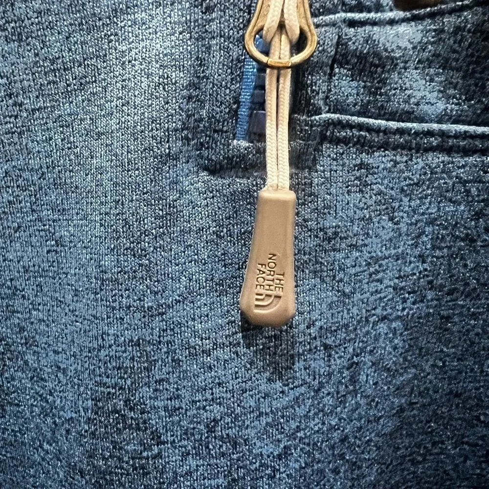 Men’s size XL north face quarter zip- letters are peeling a little as shown